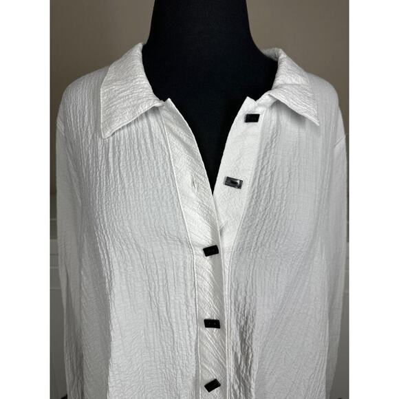 Habitat Pucker Weave White Long Sleeve Loose Fit Blouse Top Toggle Buttons Sz M - Picture 2 of 15